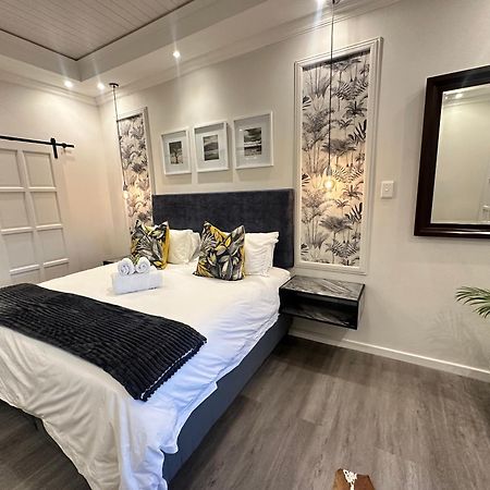 Spacube Luxury Suites And Spa Pretoria-Noord Eksteriør billede