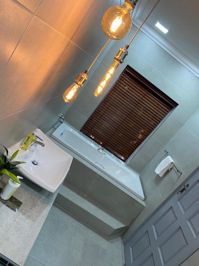 Spacube Luxury Suites And Spa Pretoria-Noord Eksteriør billede