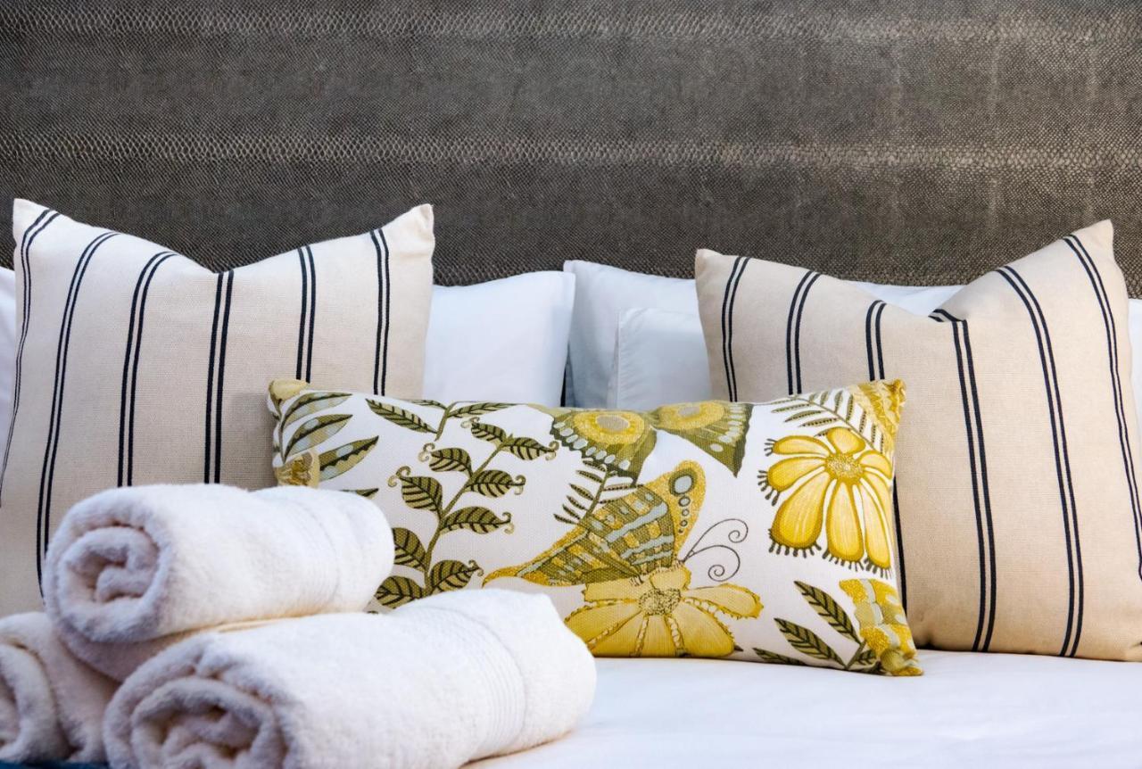 Spacube Luxury Suites And Spa Pretoria-Noord Eksteriør billede