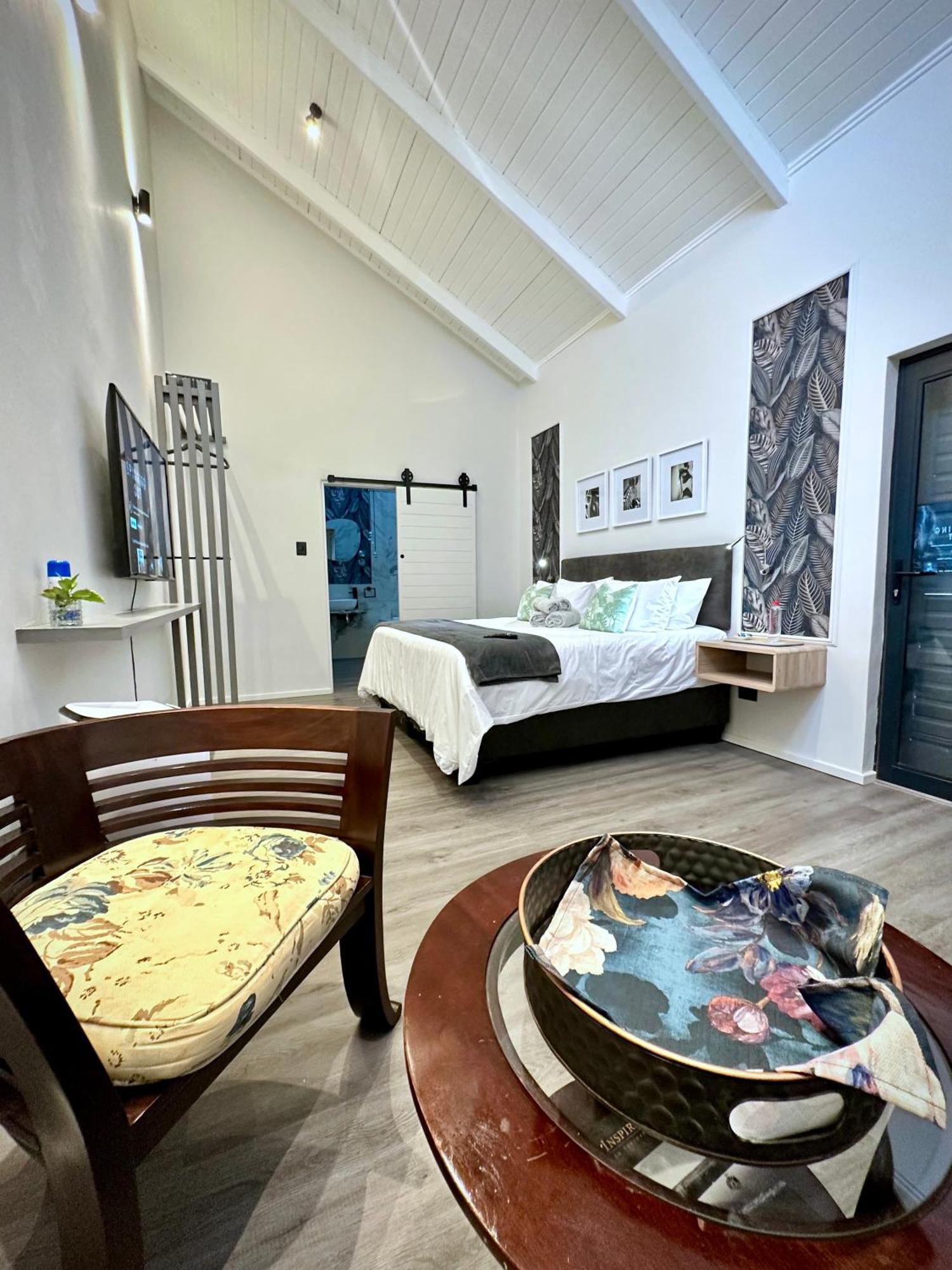 Spacube Luxury Suites And Spa Pretoria-Noord Eksteriør billede